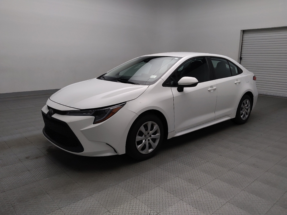 2022 Toyota Corolla LE's photo