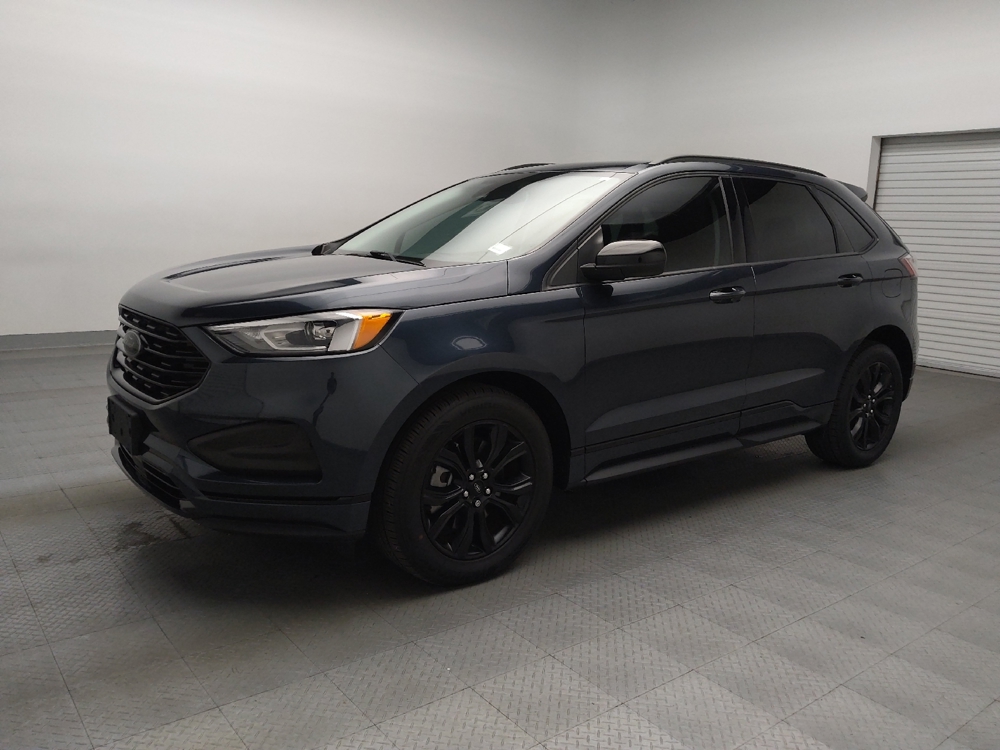2023 Ford Edge SE's photo