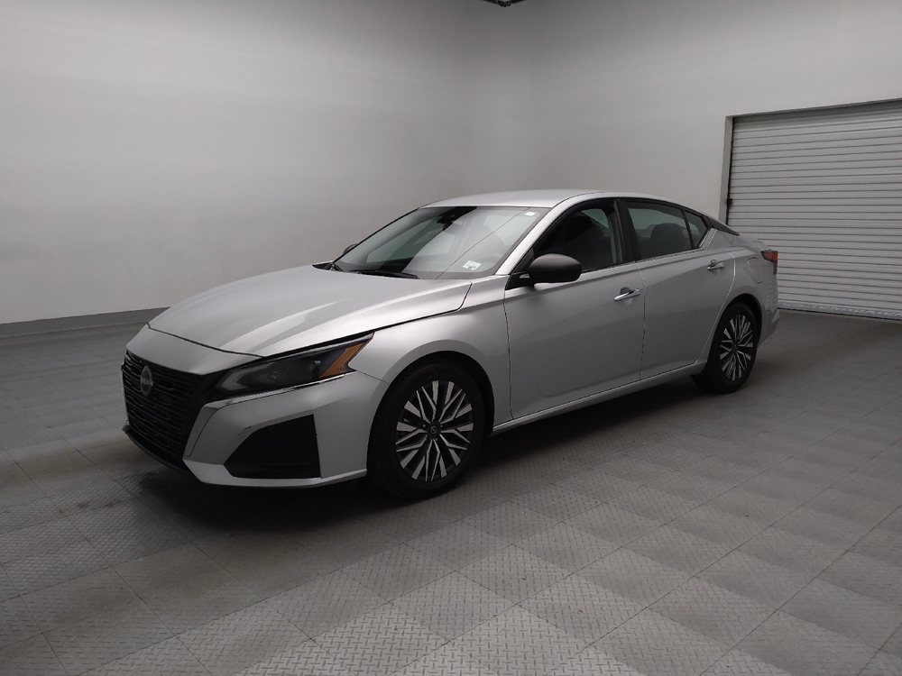 2024 Nissan Altima SV