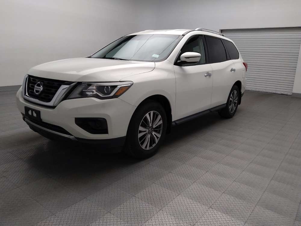 2019 Nissan Pathfinder S