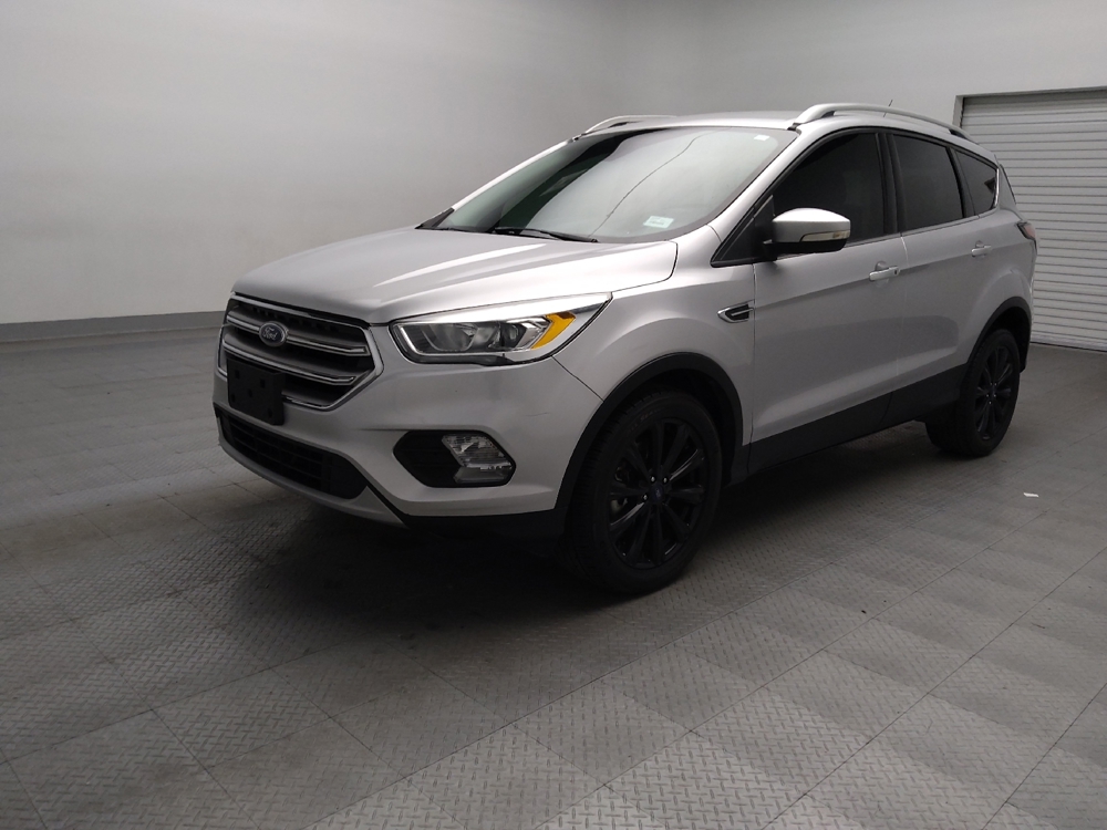 2017 Ford Escape Titanium's photo