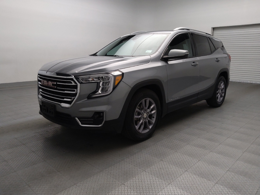 2023 GMC Terrain SLT's photo