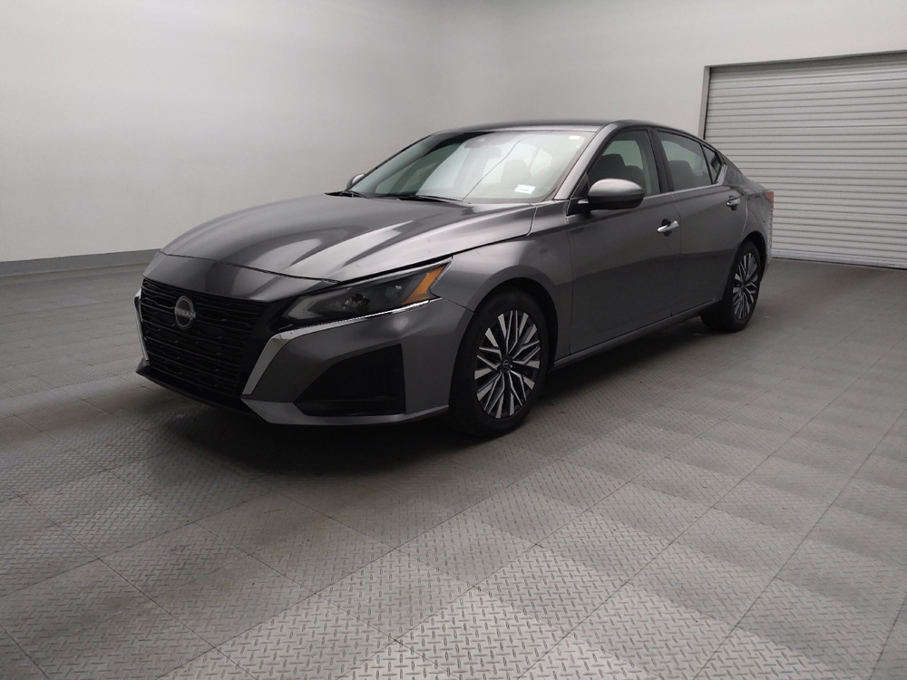 2023 Nissan Altima SV