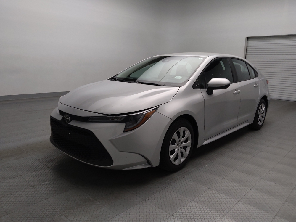 2022 Toyota Corolla LE's photo