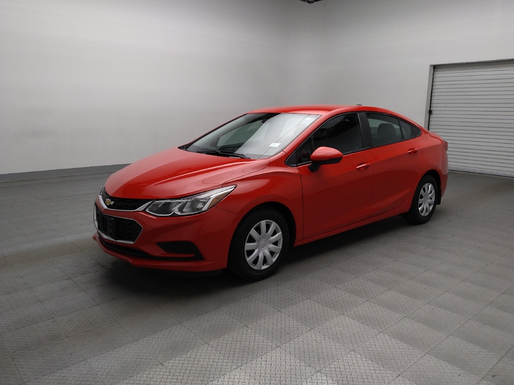 2017 Chevrolet Cruze LS's photo