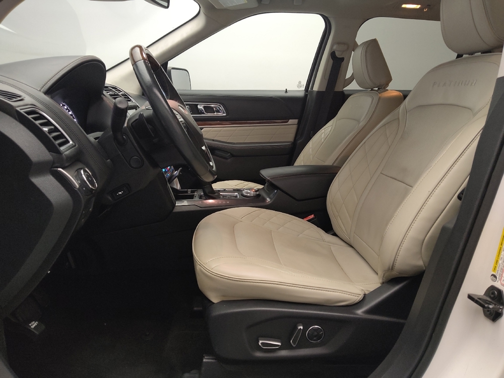 2018 Ford Explorer Platinum - Photo 13