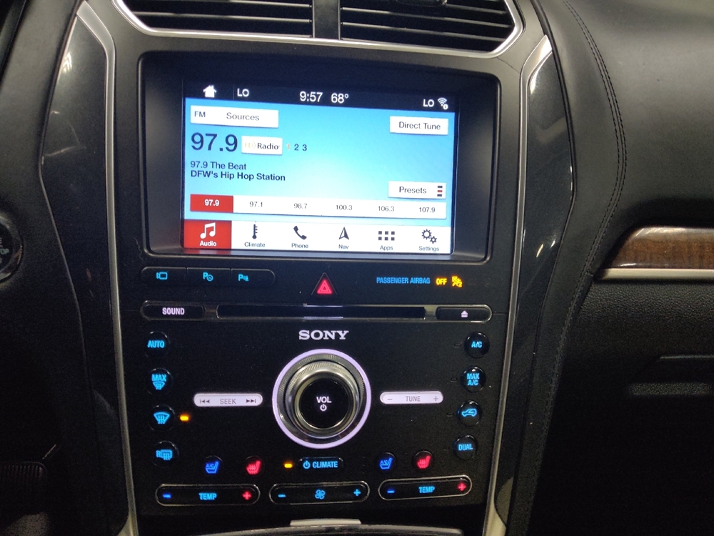 2018 Ford Explorer Platinum - Photo 19