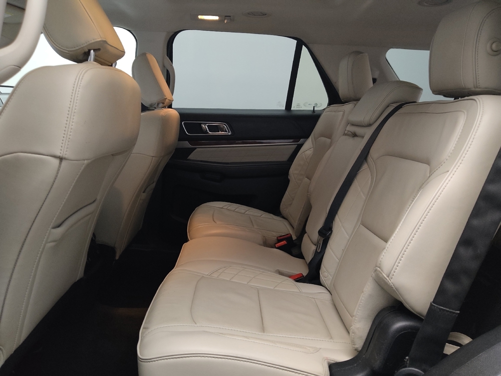 2018 Ford Explorer Platinum - Photo 14