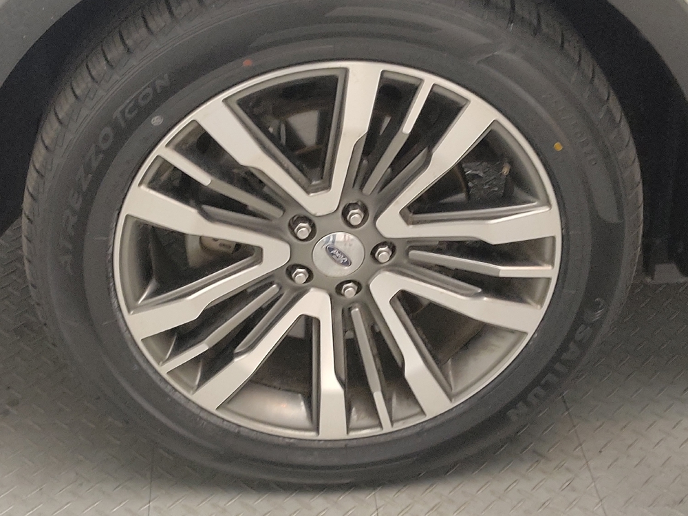 2018 Ford Explorer Platinum - Photo 24