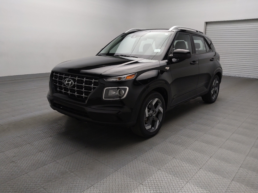 2022 Hyundai Venue SEL's photo