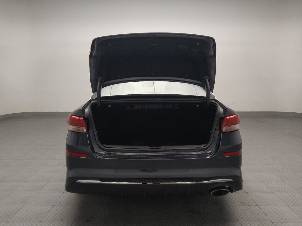 2020 Kia Optima LX - Photo 22