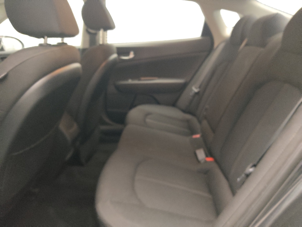 2020 Kia Optima LX - Photo 14