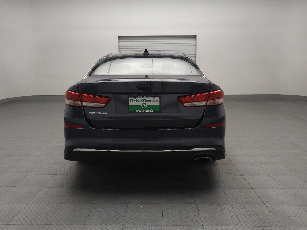 2020 Kia Optima LX - Photo 6