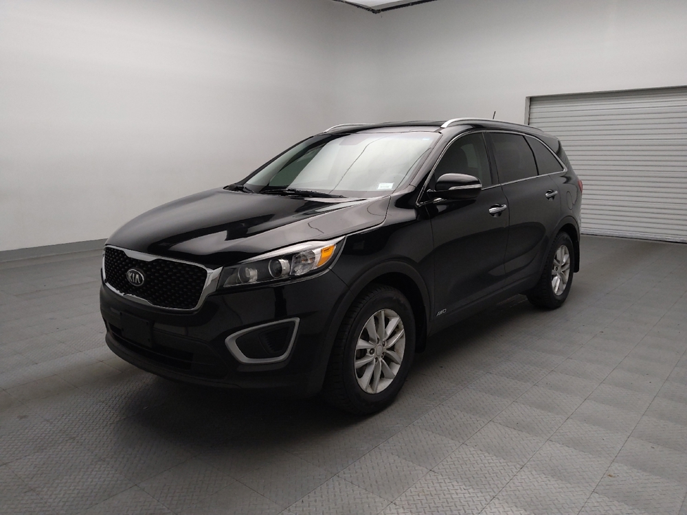 2017 Kia Sorento LX's photo