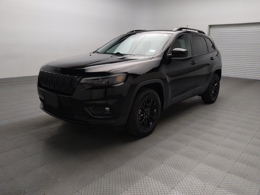 2023 Jeep Cherokee Altitude Lux's photo
