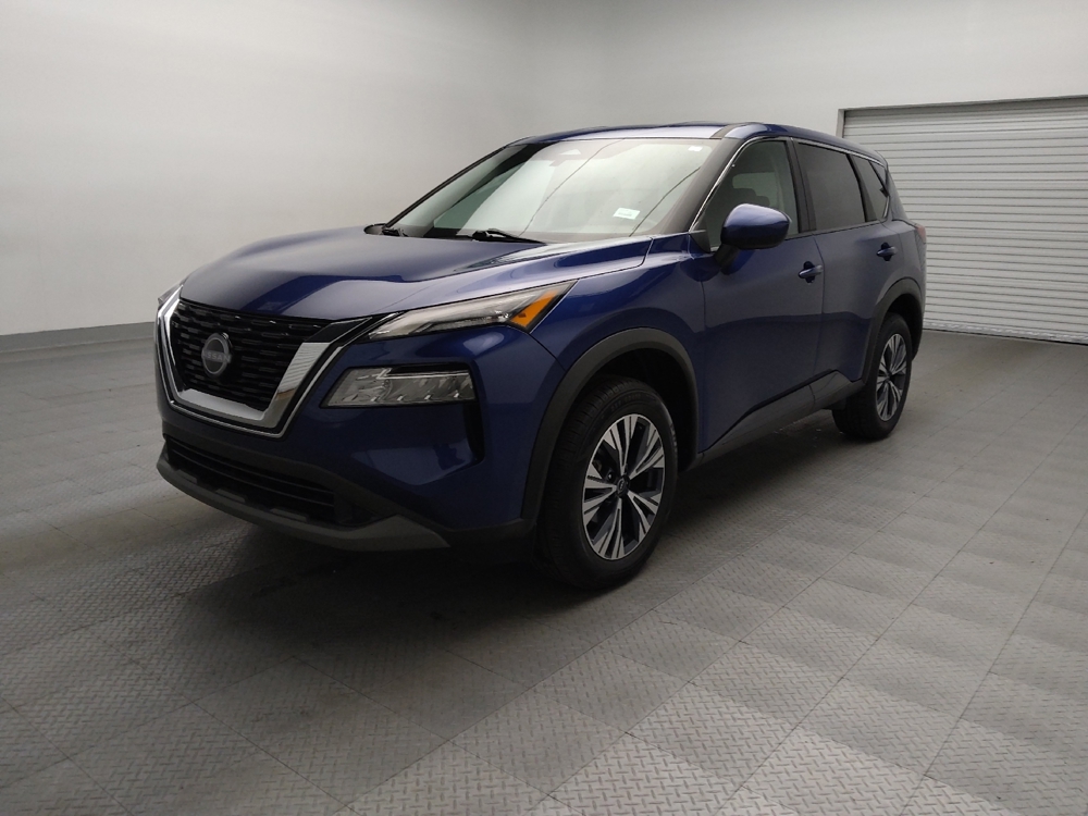 2023 Nissan Rogue SV's photo