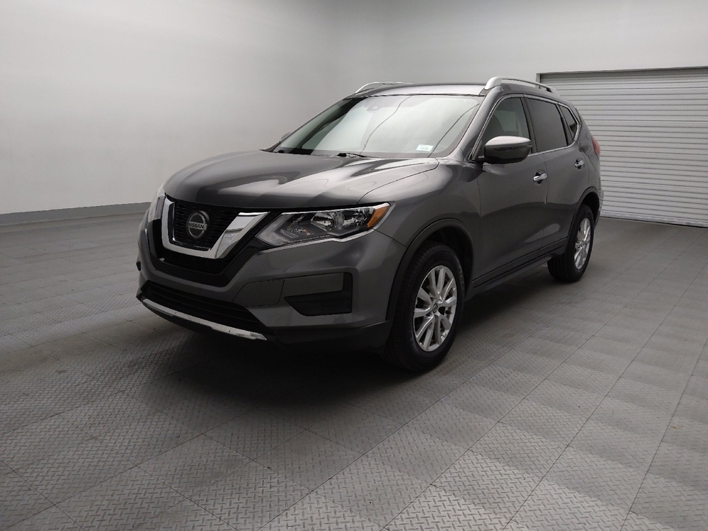 2019 Nissan Rogue SV's photo