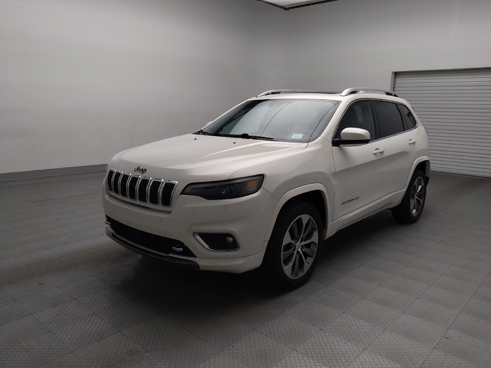 2019 Jeep Cherokee Overland's photo