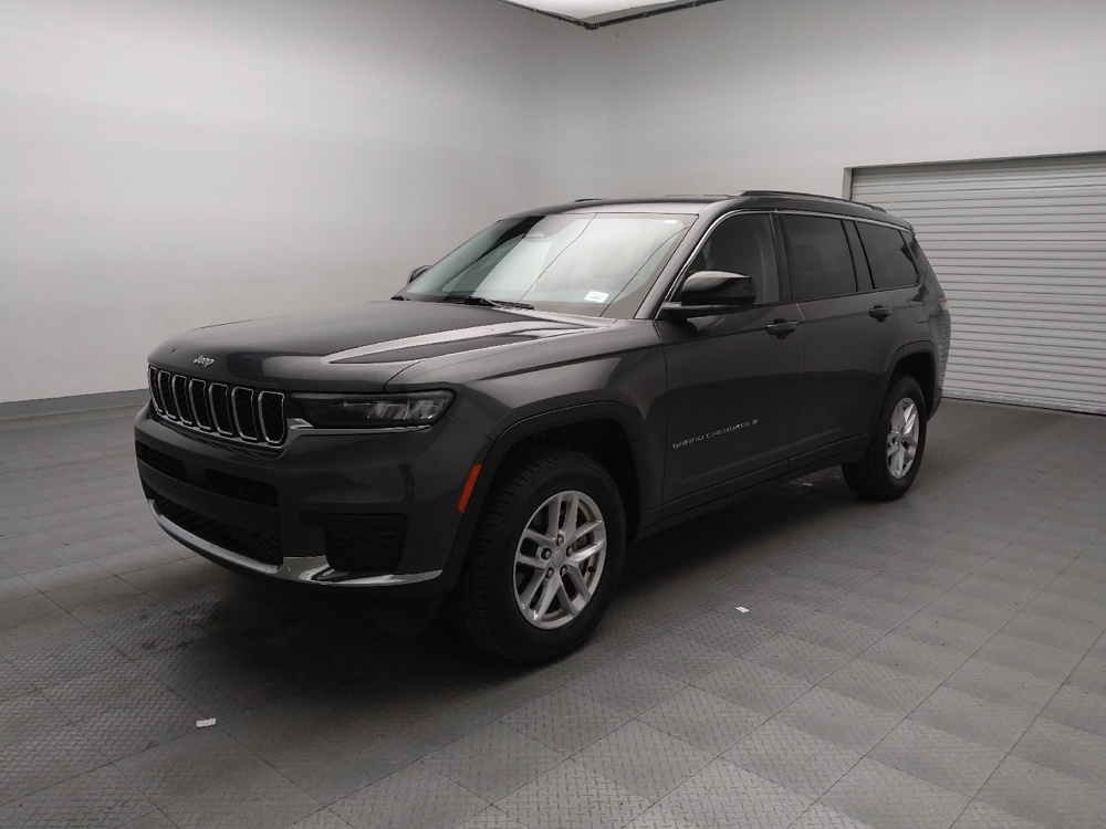 2023 Jeep Grand Cherokee L Laredo's photo