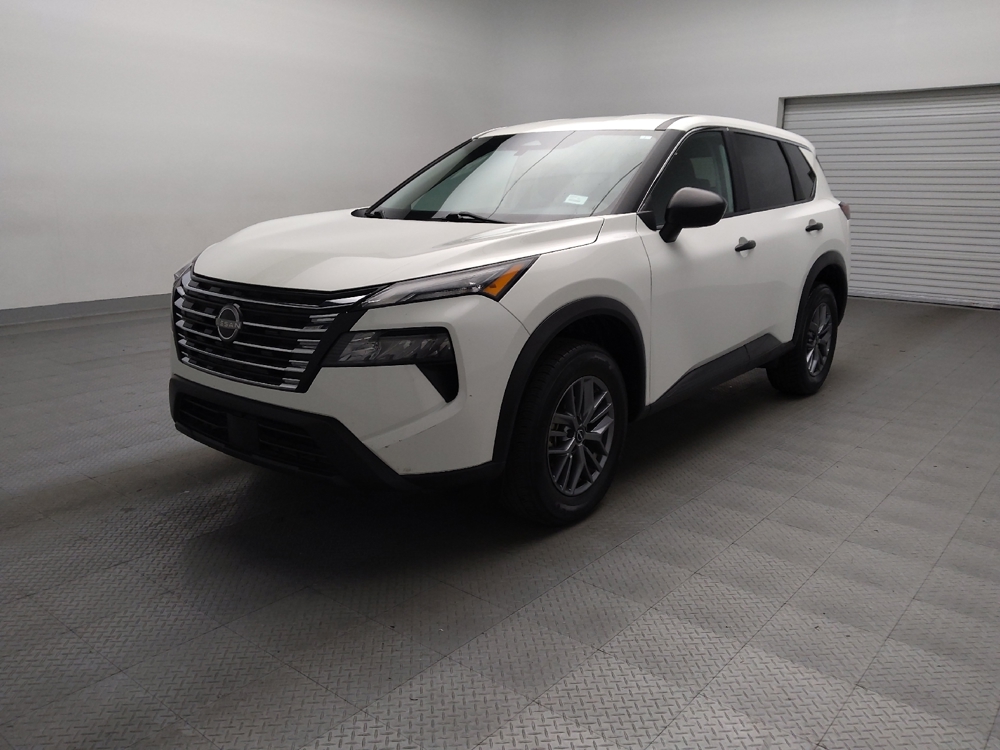 2024 Nissan Rogue S's photo