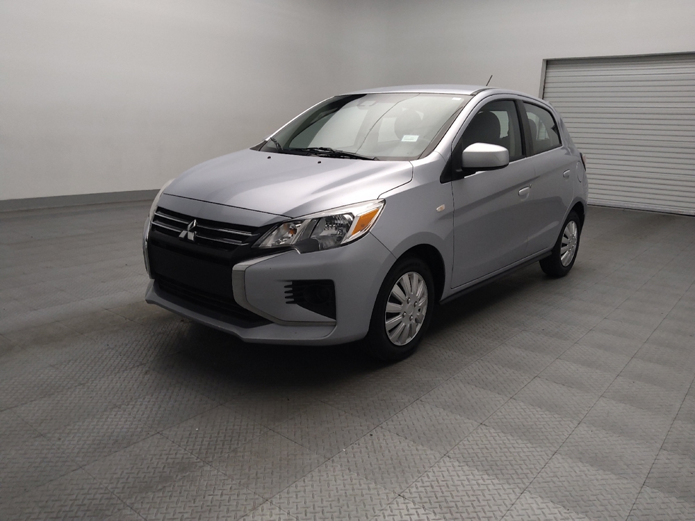 2022 Mitsubishi Mirage ES's photo
