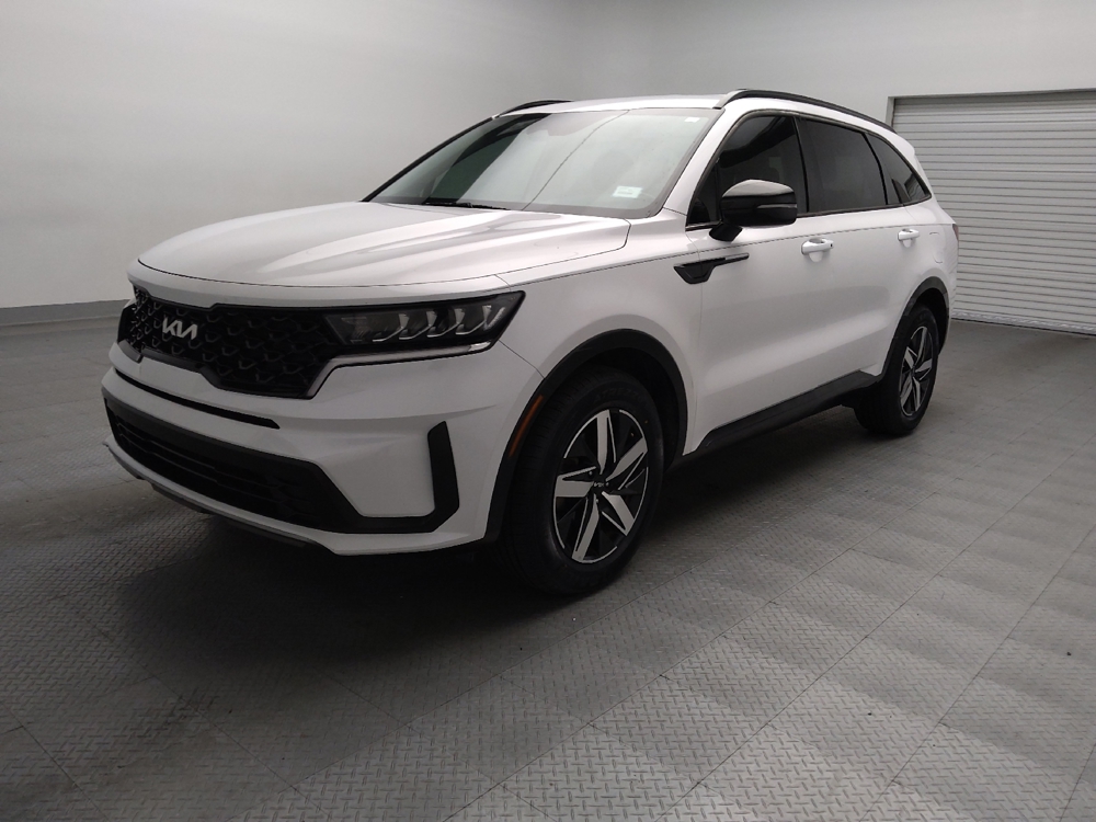 2022 Kia Sorento S's photo