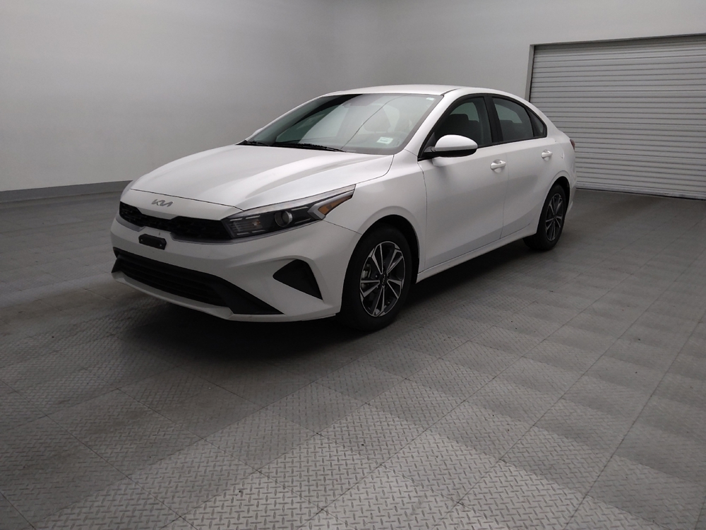 2024 Kia Forte LXS's photo