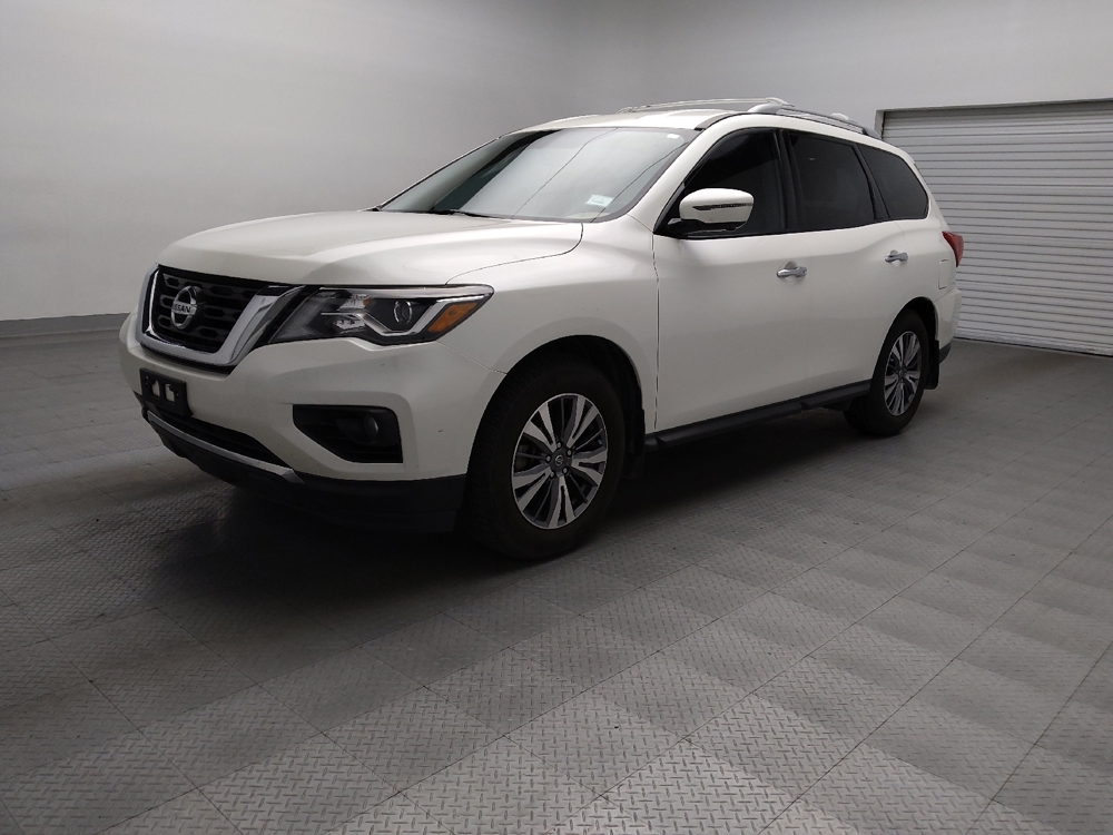 2020 Nissan Pathfinder SL