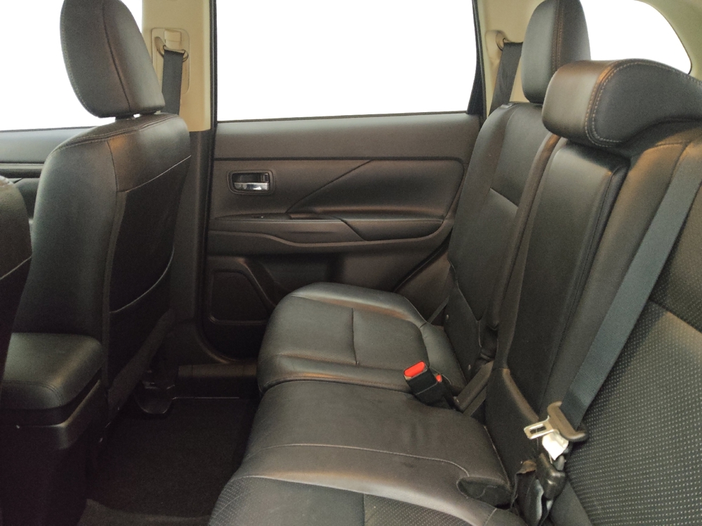 2018 Mitsubishi Outlander SEL - Photo 14