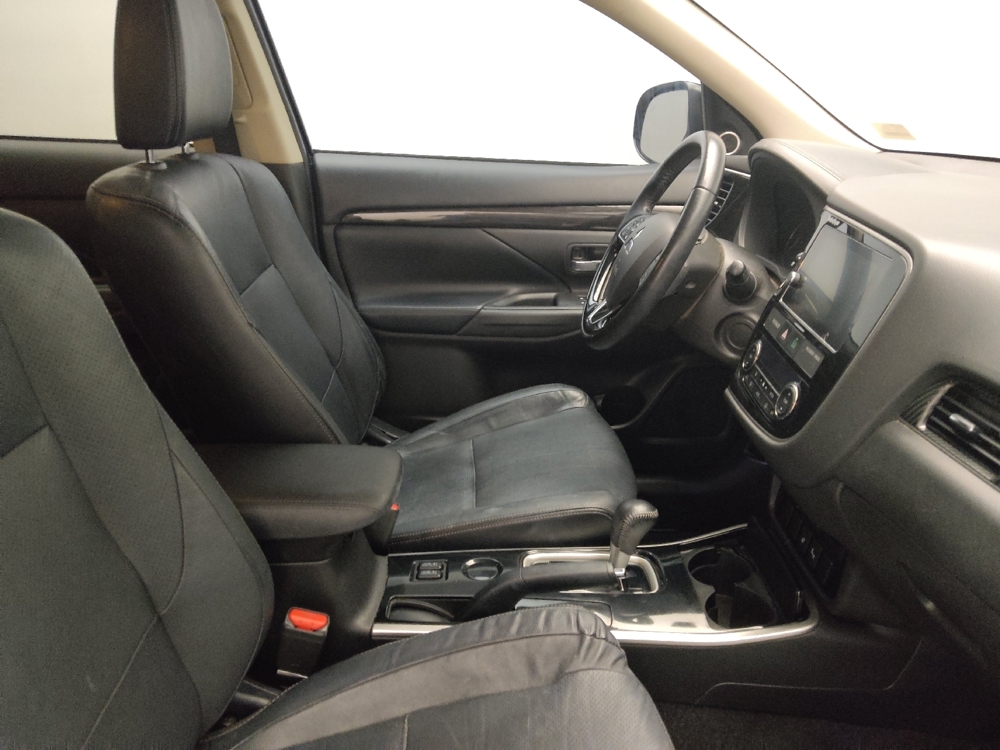 2018 Mitsubishi Outlander SEL - Photo 16