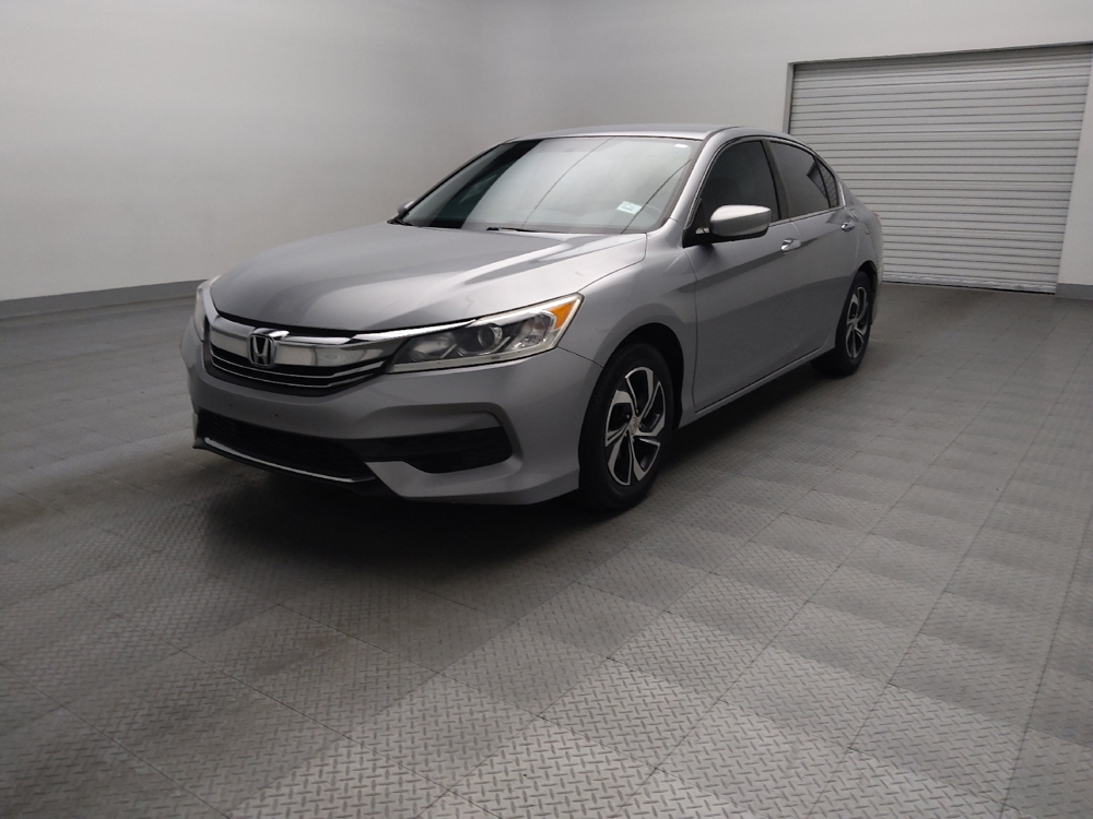 2017 Honda Accord LX's photo
