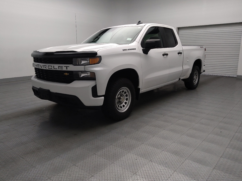 2021 Chevrolet Silverado WT's photo