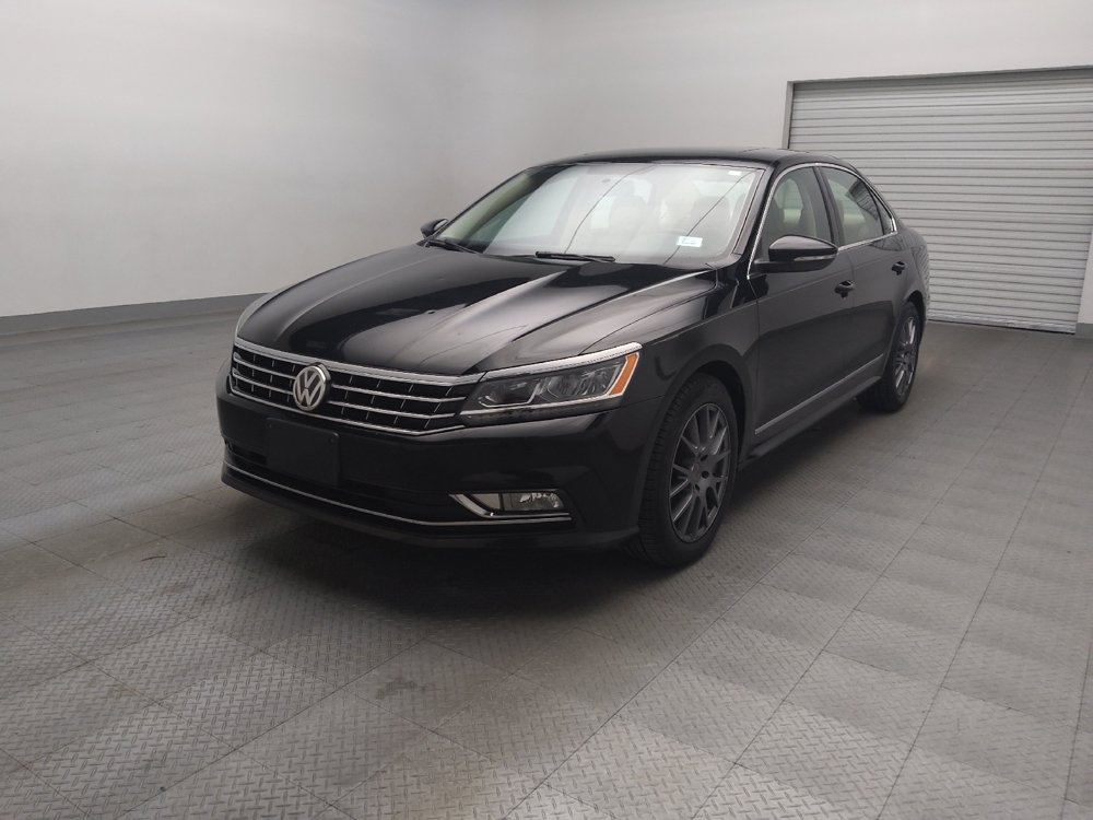 2016 Volkswagen Passat SE