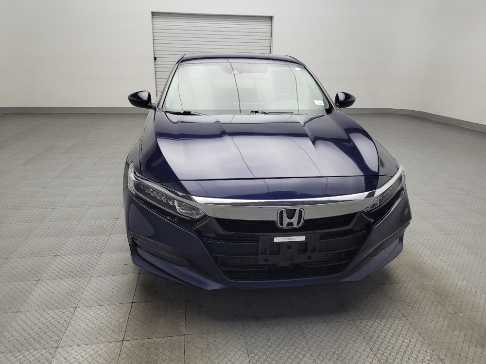2018 Honda Accord LX - Photo 11