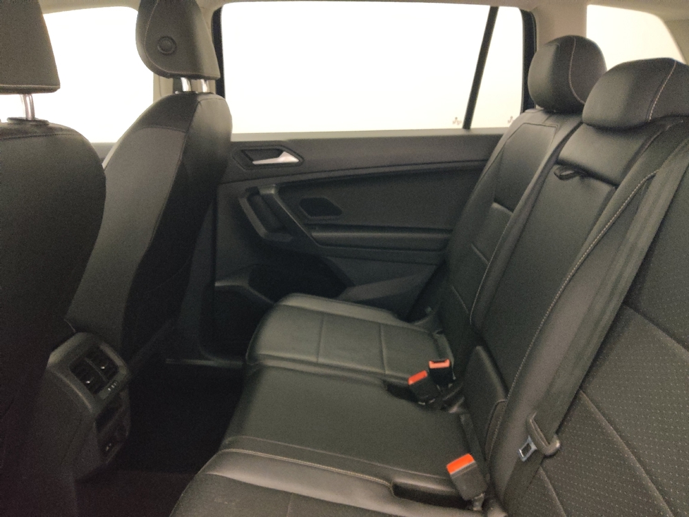 2021 Volkswagen Tiguan SE - Photo 14