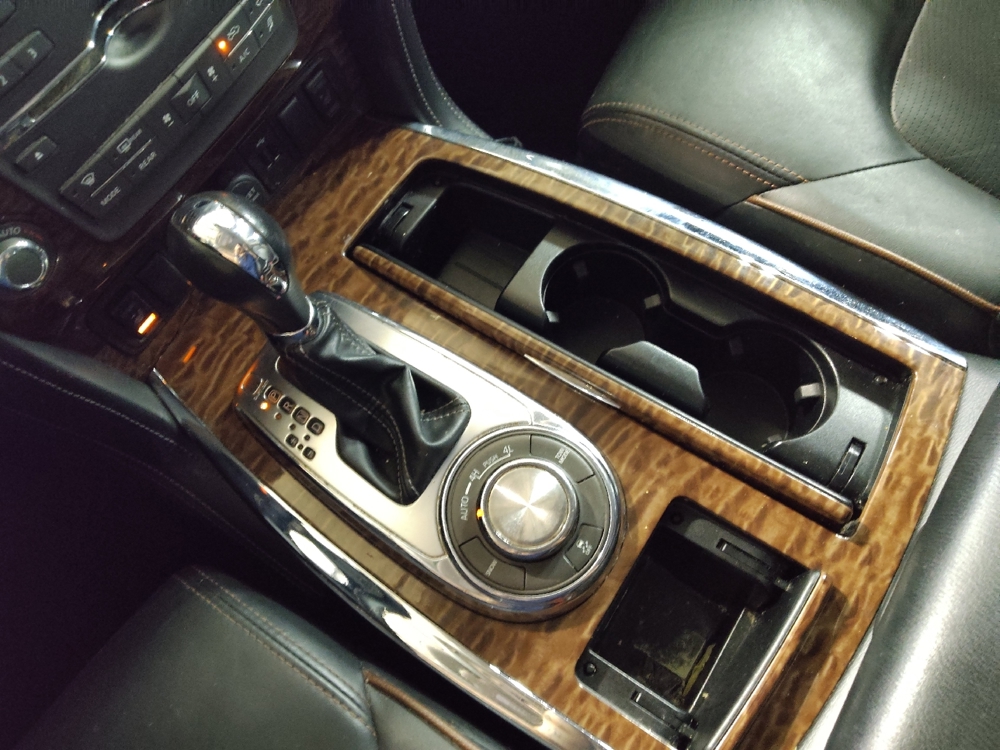 2020 Nissan Armada SL - Photo 20