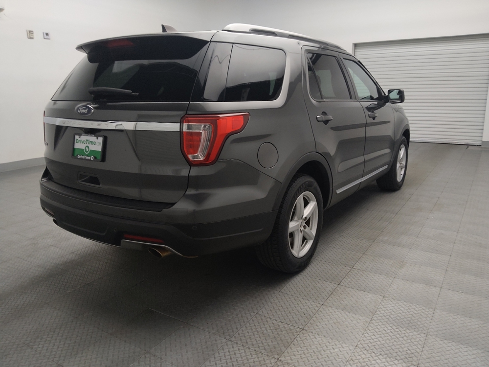 2018 Ford Explorer XLT - Photo 7