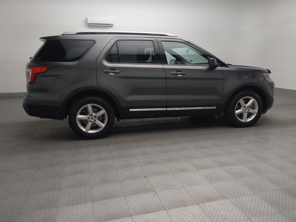 2018 Ford Explorer XLT - Photo 8
