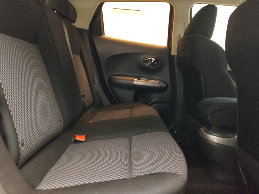 2016 Nissan Juke S - Photo 15