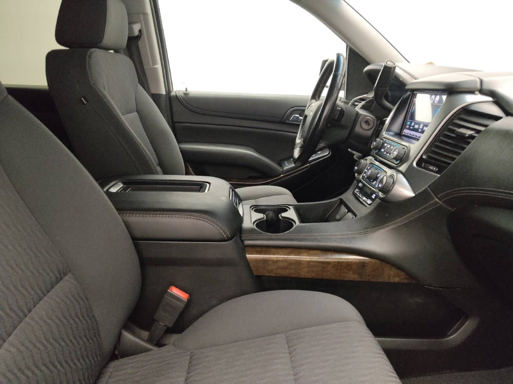 2019 Chevrolet Tahoe LS - Photo 16