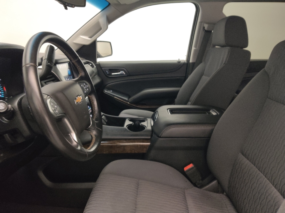 2019 Chevrolet Tahoe LS - Photo 13