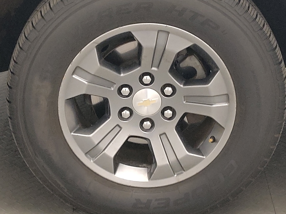 2019 Chevrolet Tahoe LS - Photo 24