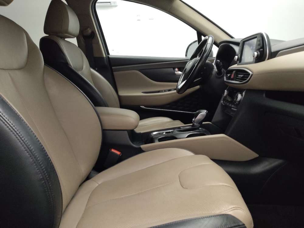 2020 Hyundai Santa Fe SEL - Photo 16