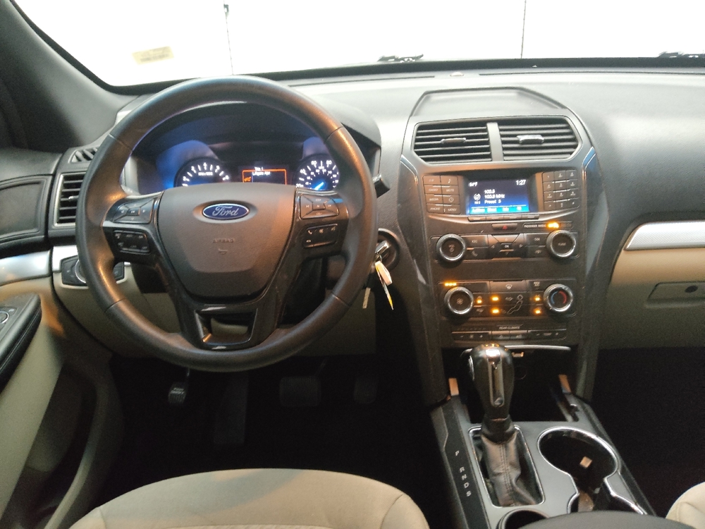 2019 Ford Explorer Base - Photo 17