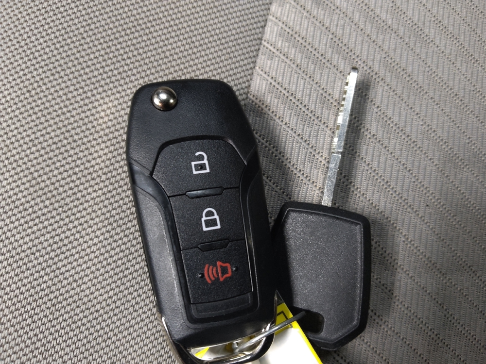 2019 Ford Explorer Base - Photo 25