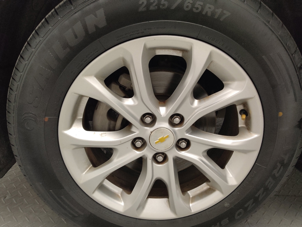 2020 Chevrolet Equinox LT - Photo 24