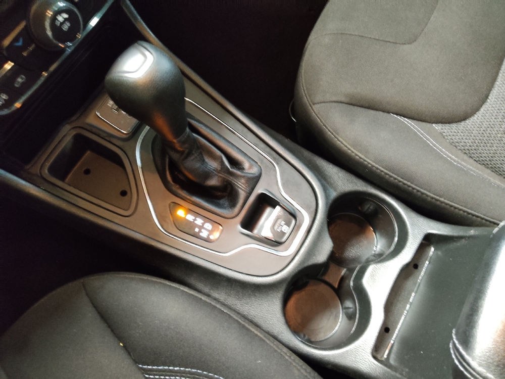 2019 Jeep Cherokee Latitude - Photo 20