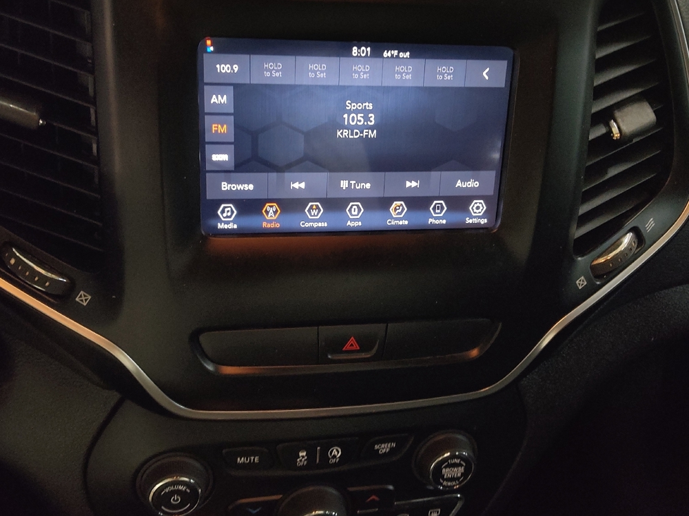 2019 Jeep Cherokee Latitude - Photo 19