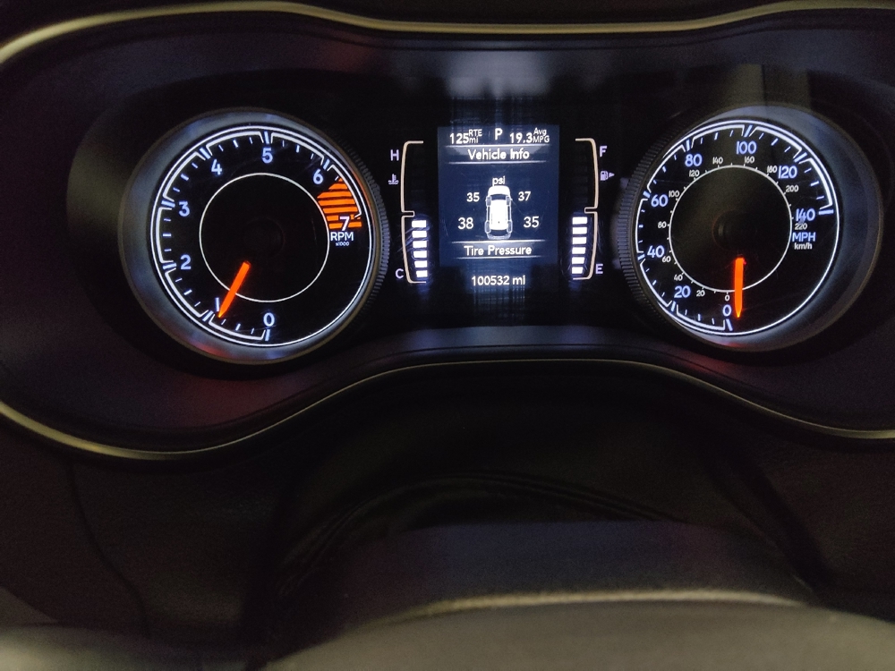 2019 Jeep Cherokee Latitude - Photo 18