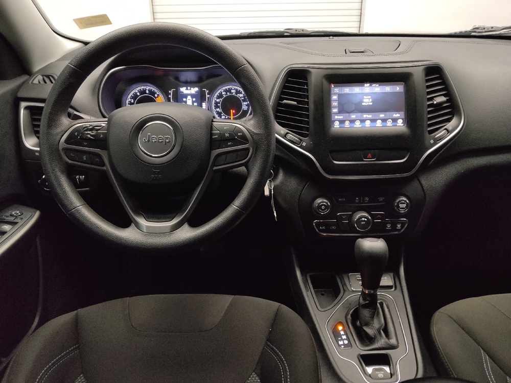 2019 Jeep Cherokee Latitude - Photo 17